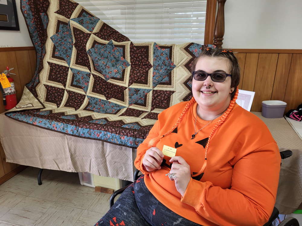 Quilt Show Winner - Jasmine Spaulding - the smile says it all! Congratulations Jasmine