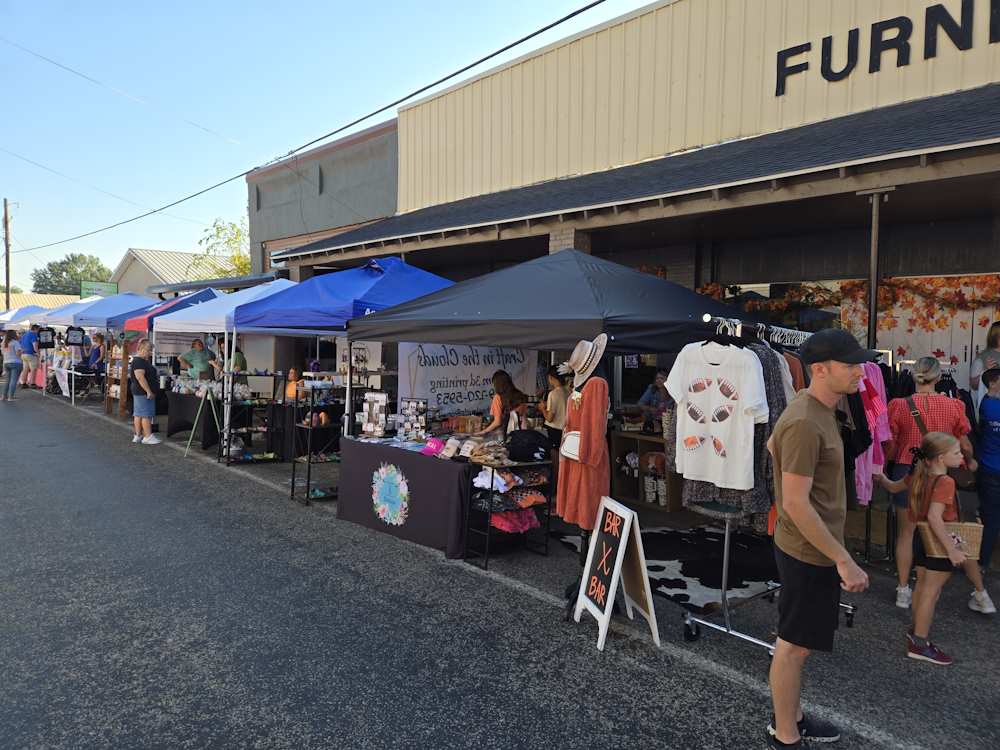 2024 Oktoberfest Vendors Getting Ready 2024 Oktoberfest Vendors Getting Ready