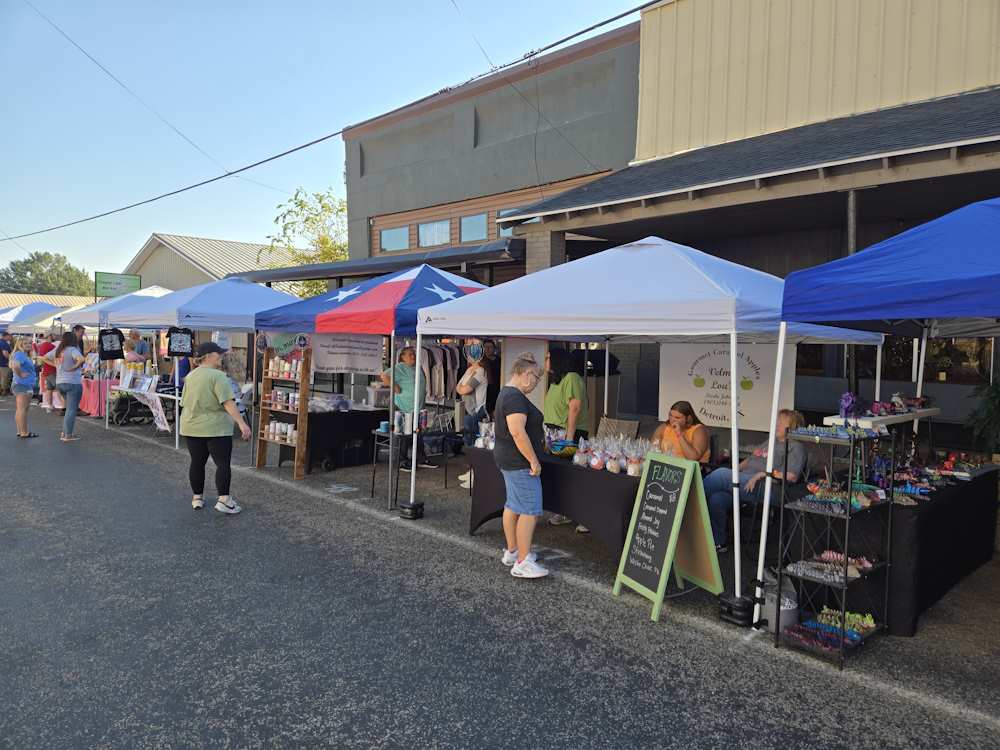 2024 Oktoberfest Vendors Getting Ready 2024 Oktoberfest Vendors Getting Ready