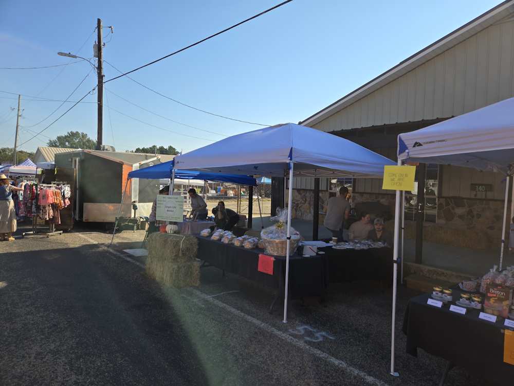 2024 Oktoberfest Vendors Getting Ready 2024 Oktoberfest Vendors Getting Ready