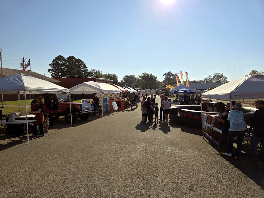 2024 Oktoberfest Vendors Getting Ready 2024 Oktoberfest Vendors Getting Ready